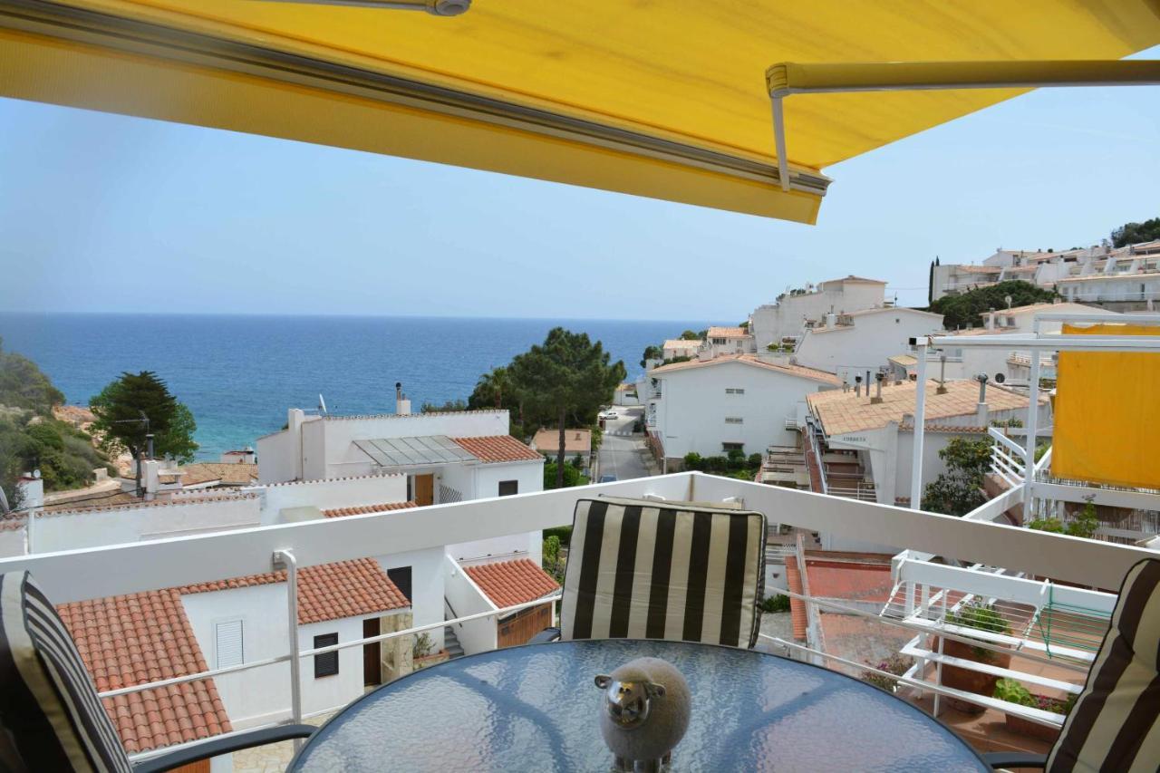 Apartamento Carabelasiente La Brisa Del Mar Tossa de Mar Bagian luar foto