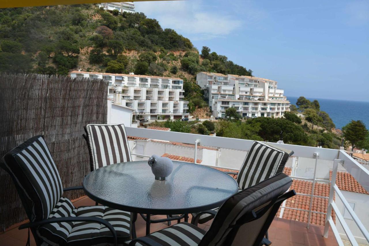 Apartamento Carabelasiente La Brisa Del Mar Tossa de Mar Bagian luar foto