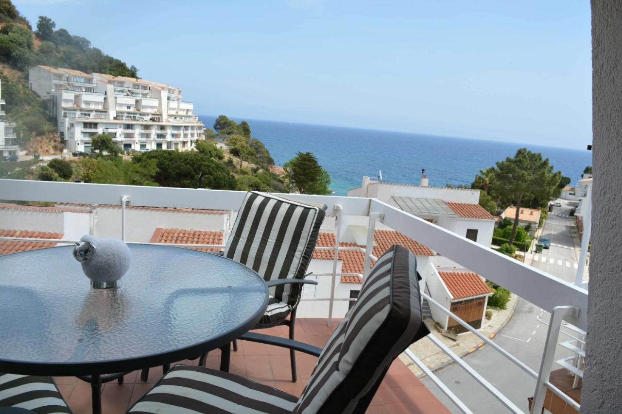 Apartamento Carabelasiente La Brisa Del Mar Tossa de Mar Bagian luar foto