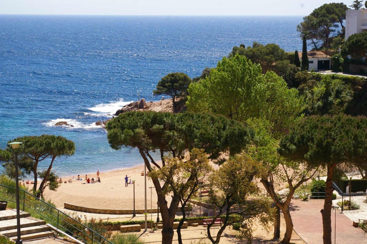 Apartamento Carabelasiente La Brisa Del Mar Tossa de Mar Bagian luar foto