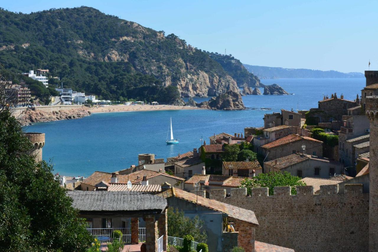 Apartamento Carabelasiente La Brisa Del Mar Tossa de Mar Bagian luar foto